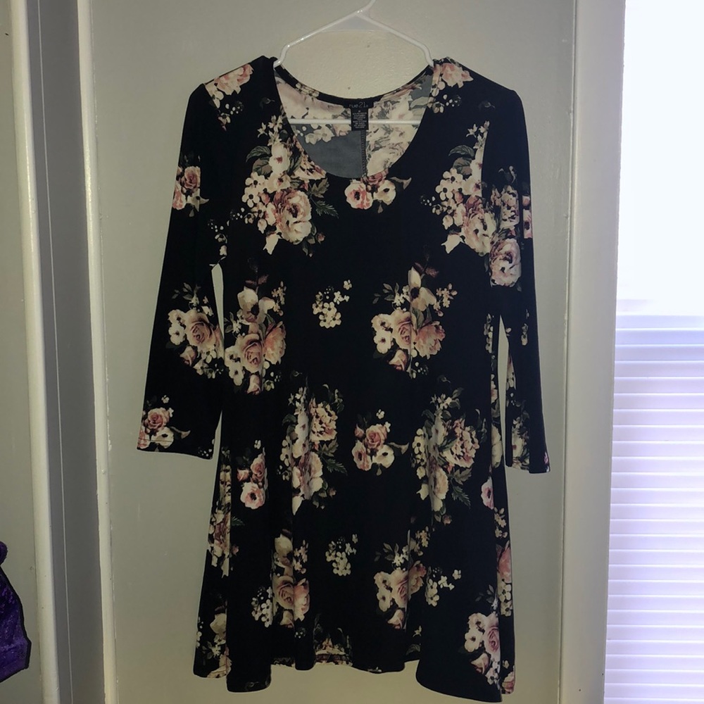 Rue21 black floral dress w/ white & pink flowers
